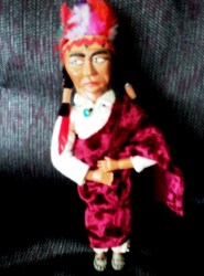 12 1/2''SKOOKUM TYPE NATIVE CHOICE  DOLL BEADS FEATHER HEADDRESS
